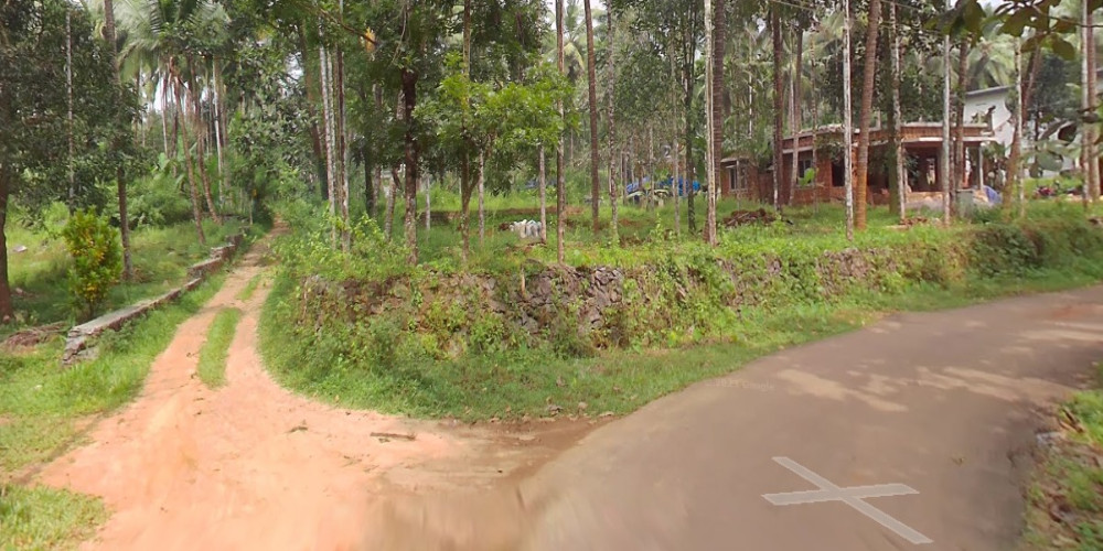 Houses & Apartments for sale